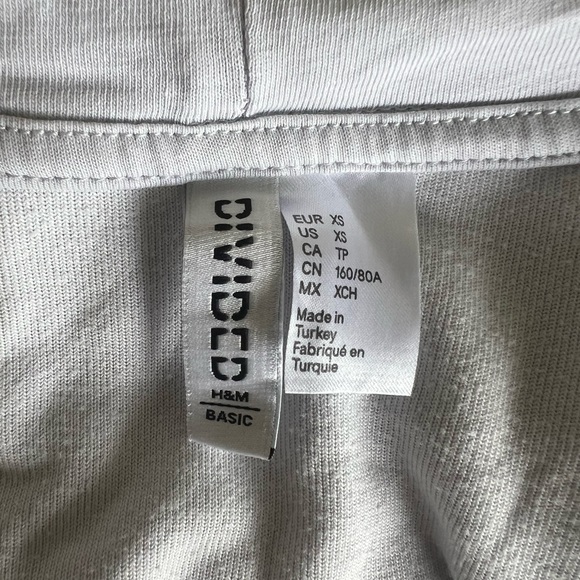 H&M Velour Light Grey Zip Up Hoodie Sweatshirt Size XS - Picture 5 of 8